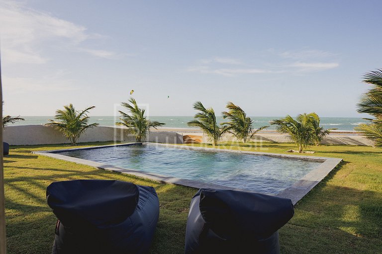 LUXOBRASIL #CE03 Makena Beach House Foot in the Sand 06 Bedr