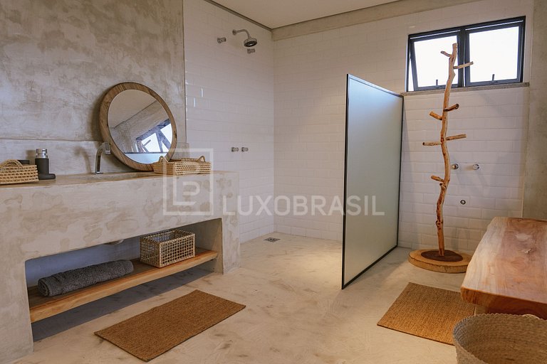 LUXOBRASIL #CE03 Makena Beach House Foot in the Sand 06 Bedr