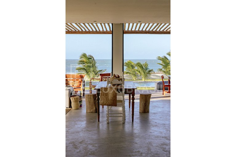LUXOBRASIL #CE03 Makena Beach House Foot in the Sand 06 Bedr