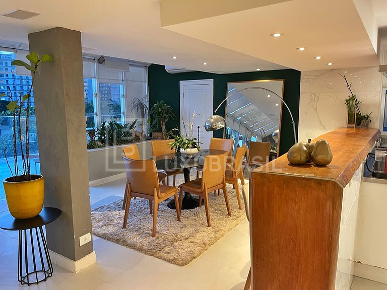 LUXOBRASIL #RJ24 Ipanema Penthouse 03 Bedrooms Vacation Rent