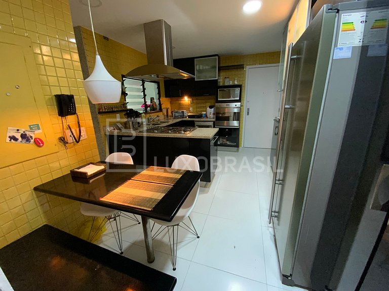 Apartamento Barra da Tijuca Frente Mar 04 suítes