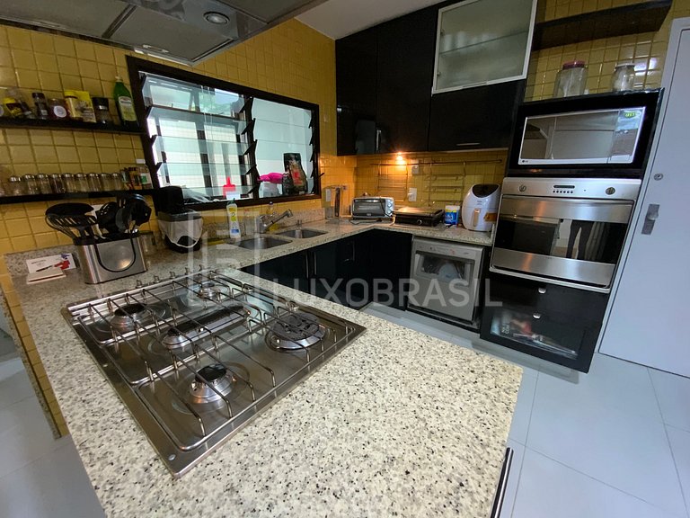 Apartamento Barra da Tijuca Frente Mar 04 suítes