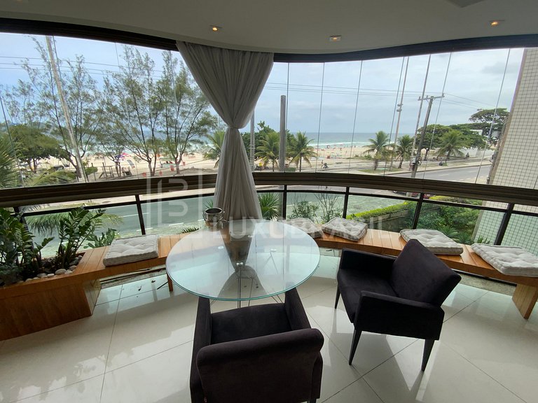 Apartamento Barra da Tijuca Frente Mar 04 suítes