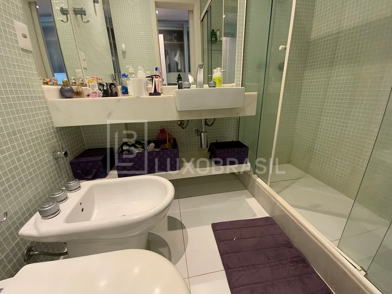 Apartamento Barra da Tijuca Frente Mar 04 suítes