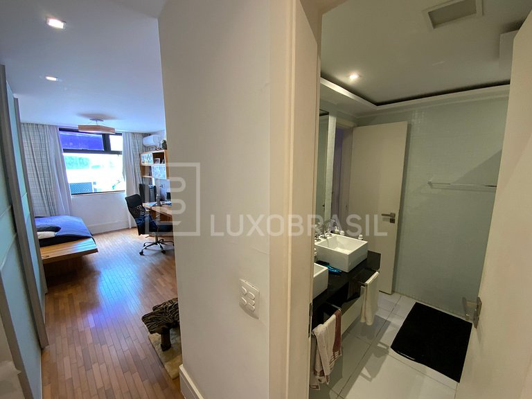 Apartamento Barra da Tijuca Frente Mar 04 suítes