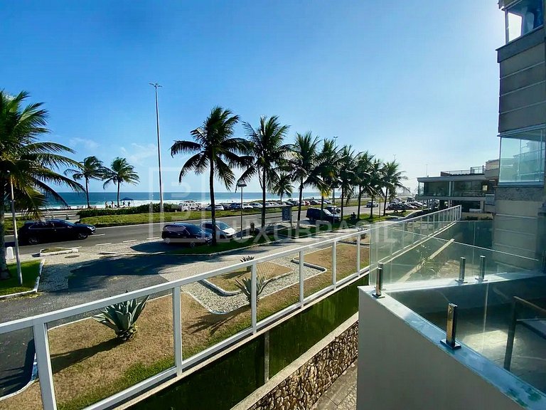 Casa Frente Mar Condomínio Vivendas Barra da Tijuca