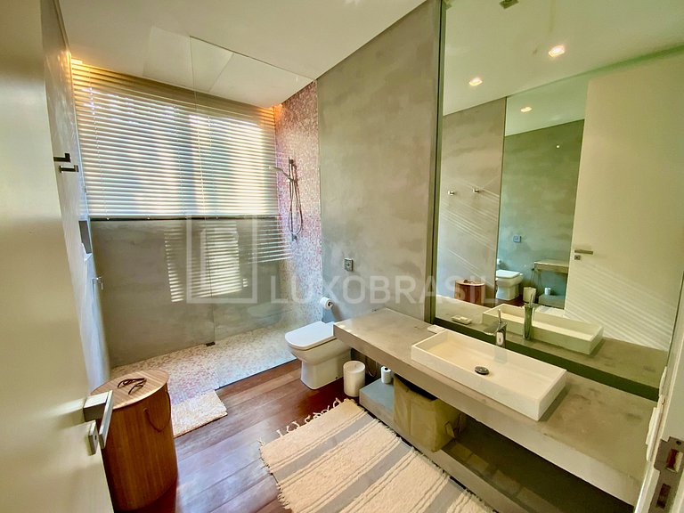 LUXOBRASIL #RJ36 Villa Joatinga 05 Suites House Vacation Ren
