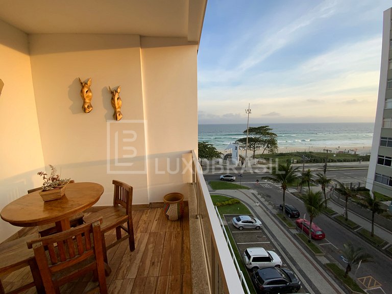 LUXOBRASIL #RJ42 Flat Barra Beach Frente Mar Aluguel de Temp