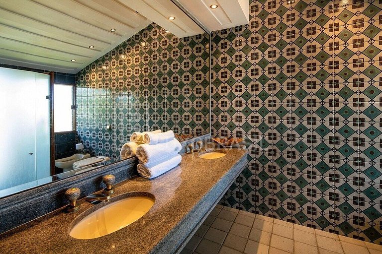 LUXOBRASIL #BZ42 Brava House 05 Suites Sea View Vacation Ren