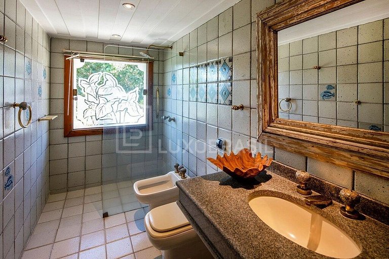 LUXOBRASIL #BZ42 Brava House 05 Suites Sea View Vacation Ren