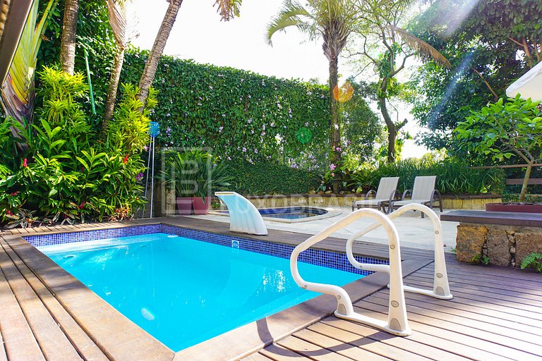LUXOBRASIL #RJ706 Casa 04 Suites Itanhangá Casa Alquiler de