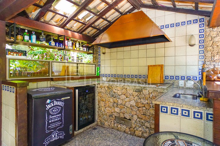 Belíssima casa no Itanhangá para pequenos eventos hospedagem