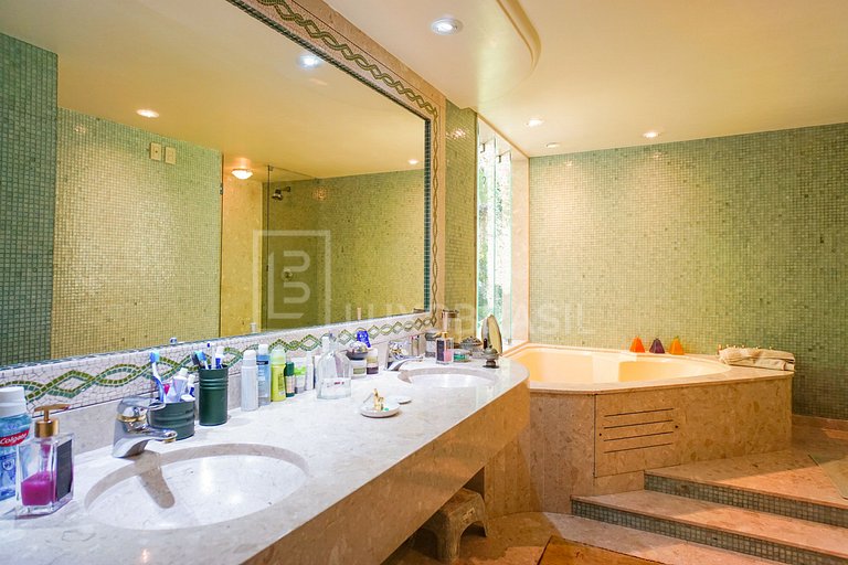 LB - RJ706 Casa 04 Suites Itanhangá Casa Alquiler de Tempora