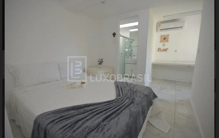 LUXOBRASIL #RJ52 Casa 05 Suites Interlagos de Itaúna Alquile
