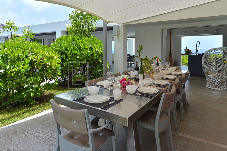 LUXOBRASIL #SB01 Sea Front House Vacation Rentals