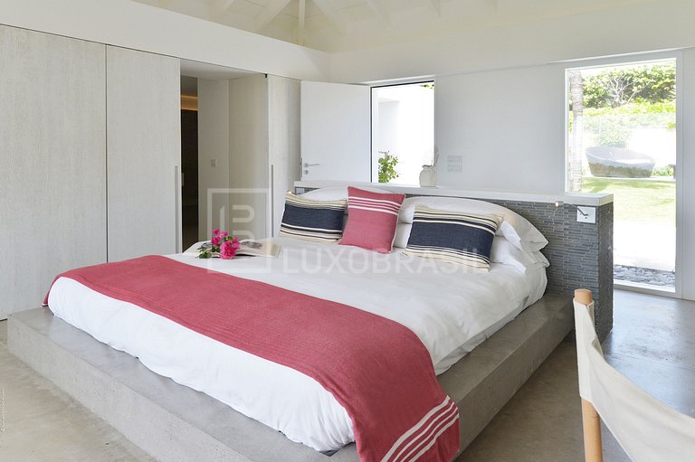 LB - SB01 Sea Front House Vacation Rentals