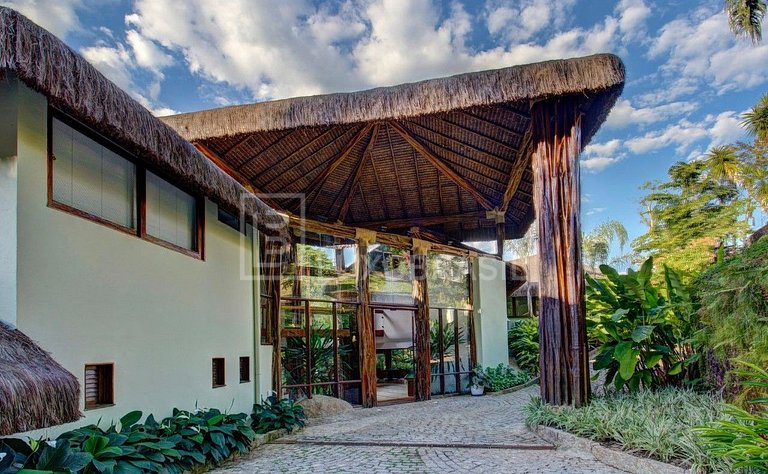 Mansão Itaoca Pé na Areia