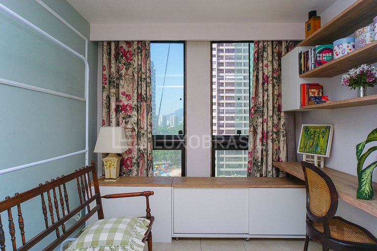 LB - RJ48 Apartment with 4 Bedrooms for Rent, 245 m² - Barra