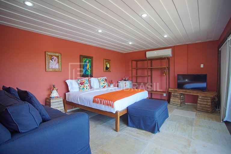Casa Praia da Ferradura 06 Suítes
