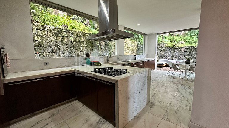 LUXOBRASIL #RJ26 Mansión Alexandrita Joá 04 Suites Alquiler