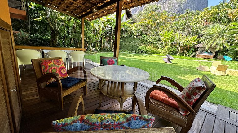 LB - RJ72 House Mountain and Sea 04 Suites in Joá Seasonal R