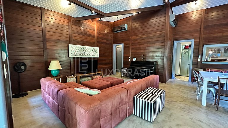 LUXOBRASIL #RJ72 Casa Montaña y Mar 04 Suites Joá Alquiler V
