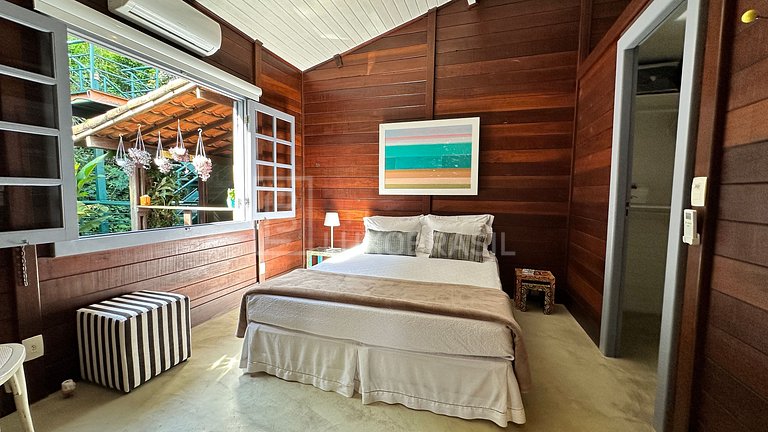 LUXOBRASIL #RJ72 House Mountain and Sea 04 Suites in Joá Sea