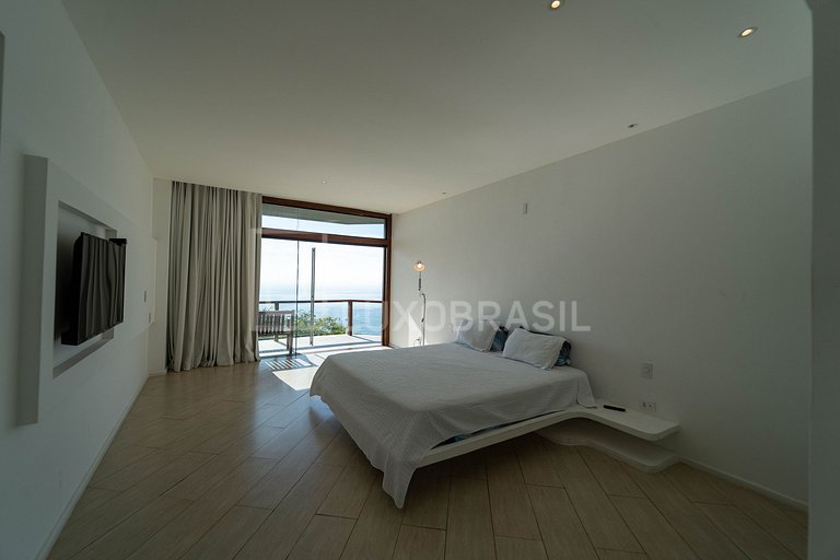 LUXOBRASIL #RJ739 Joá Mansion 06 Suites Vacation Rental