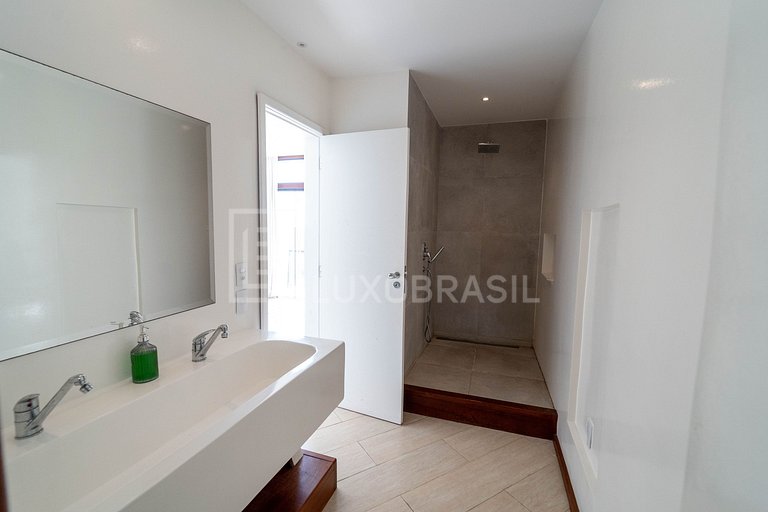 LUXOBRASIL #RJ739 Mansão do Joá 06 Suites Alquiler de Vacaci
