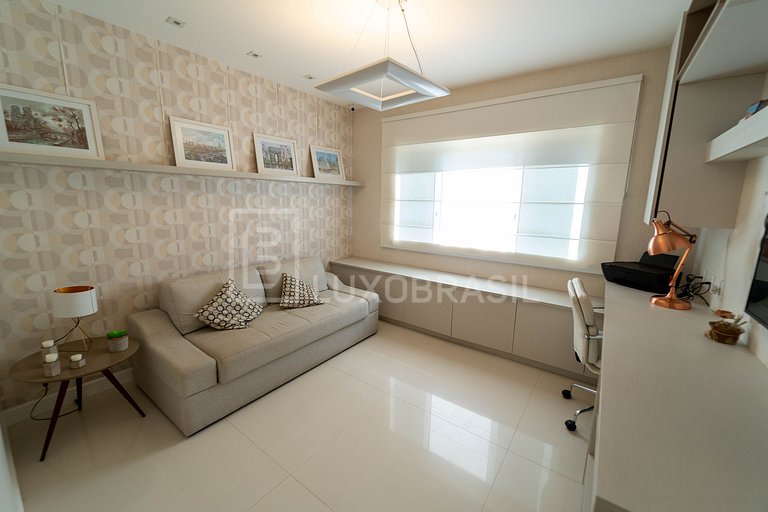 Mansão 04 Suítes no Condomínio Mansões