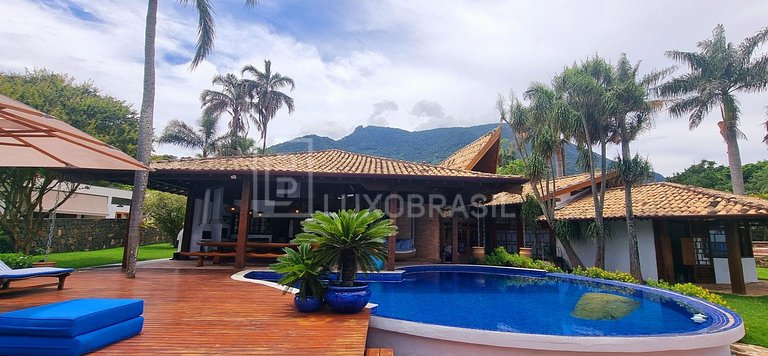 LUXOBRASIL #SP13 Sea View Mansion in Ilhabela Vacation Renta