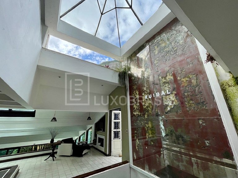 LB - RJ77 Maison Ruibal Vacation Rentals, Photos, Recordings