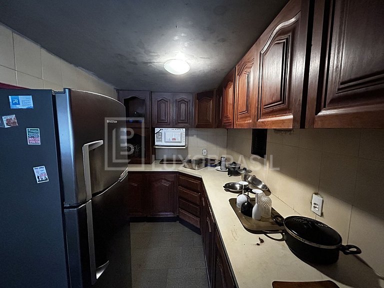 LUXOBRASIL #RJ81 Mansion Le Blanche Vacation Rentals, Day Us