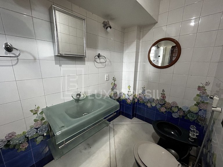 LUXOBRASIL #RJ81 Mansion Le Blanche Vacation Rentals, Day Us