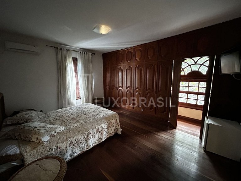 LUXOBRASIL #RJ81 Mansion Le Blanche Vacation Rentals, Day Us