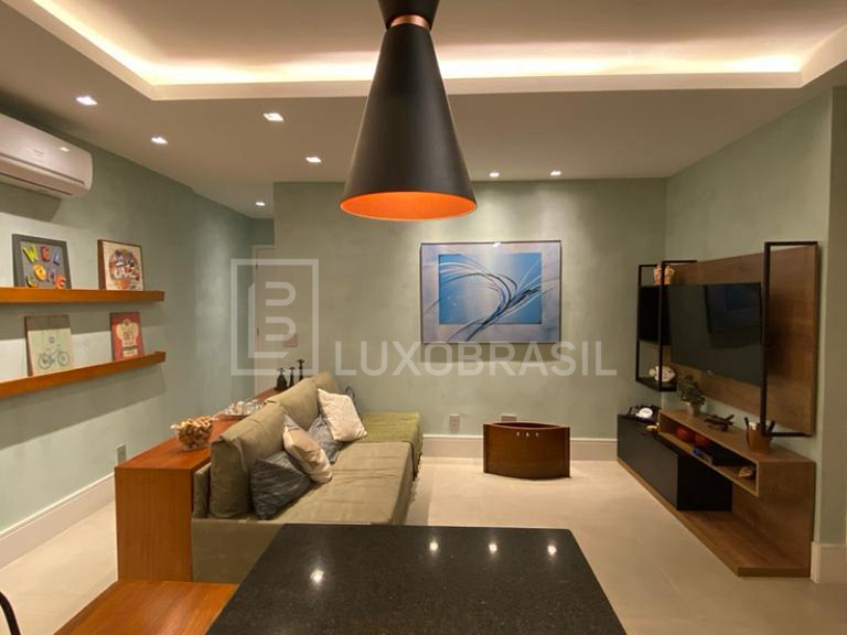 LUXOBRASIL #RJ84 Beachfront Apartment Posto 6 Barra Vacation