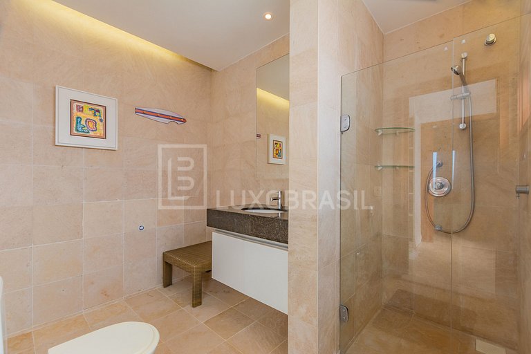 LUXOBRASIL #CE13 Casa Beira Mar Taíba Vacation Rentals