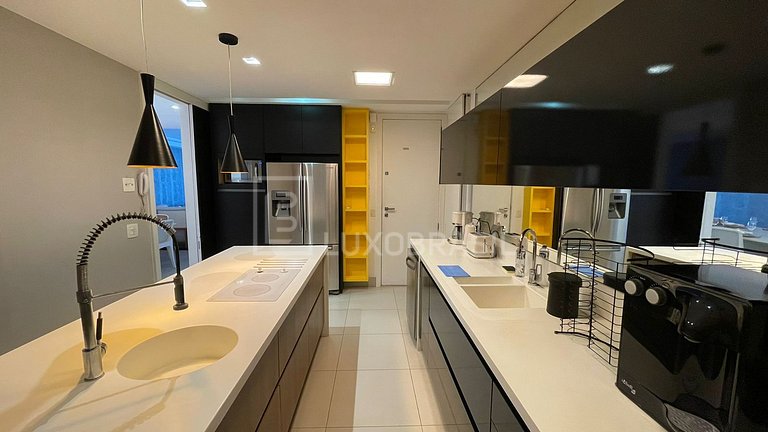 LUXOBRASIL #RJ89 Apartamento Frente Mar Barra