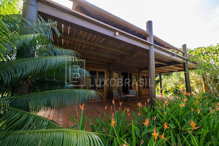 LUXOBRASIL #BA25 Trancoso Beachfront Vacation Rentals