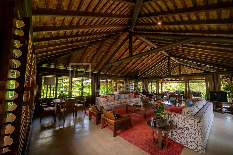 LUXOBRASIL #BA25 Trancoso Beachfront Vacation Rentals