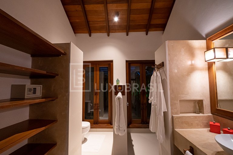 LUXOBRASIL #BA25 Trancoso Beachfront Vacation Rentals