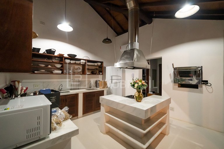 LUXOBRASIL #BA25 Trancoso Beachfront Vacation Rentals