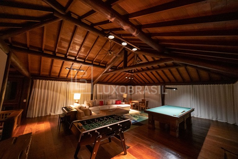 LUXOBRASIL #BA25 Trancoso Beachfront Vacation Rentals