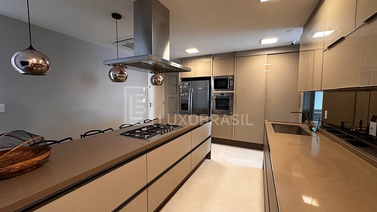 🇬🇧 High-End Duplex Penthouse for Long-Term Rent – Jardim O