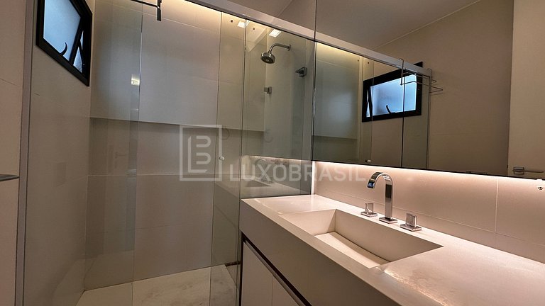 🇬🇧 High-End Duplex Penthouse for Long-Term Rent – Jardim O