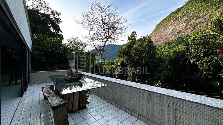 LB - RJ77 Maison Ruibal Vacation Rentals, Photos, Recordings