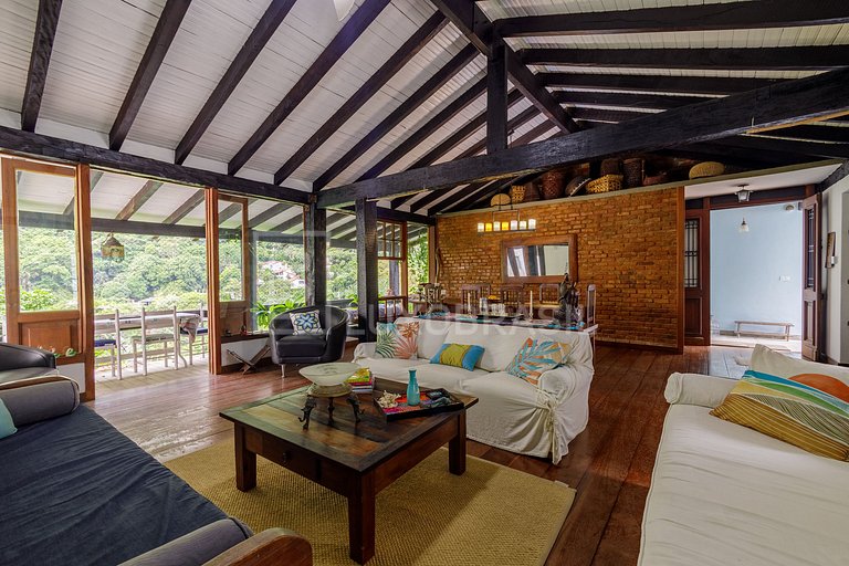 LB - RJ02 Exclusive Triplex Residence with 800m² in Joá Over