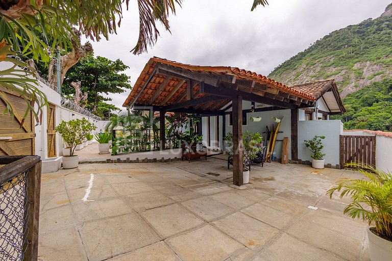 LUXOBRASIL #RJ02 House Pedra da Gávea 04 Rooms Joá Seasonal