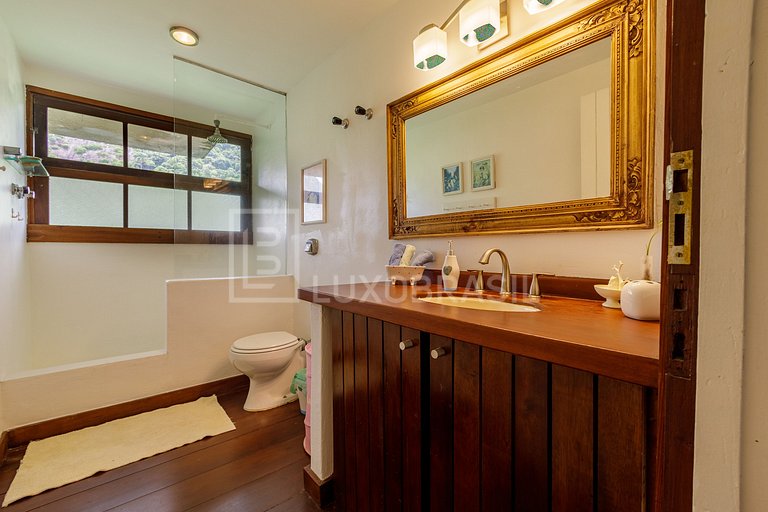 LB - RJ02 Residencia Triplex Exclusiva de 800m² con Vista a