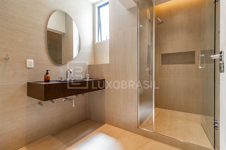 LUXOBRASIL #RJ95 Moderna cobertura duplex 02 Quartos Leblon